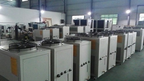低溫冷水機(jī)組的聯(lián)鎖參數(shù)如何調(diào)整？